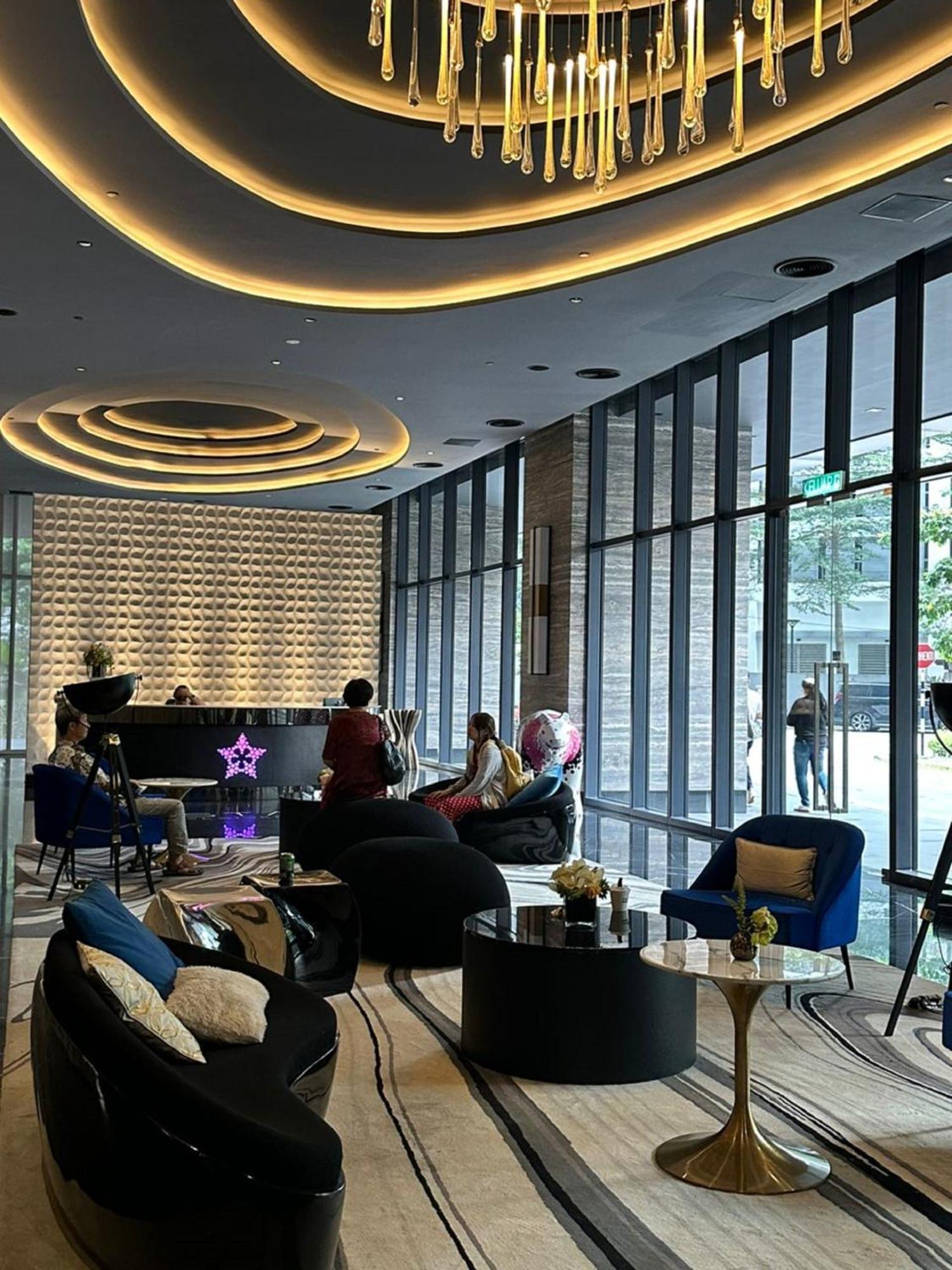 Klcc Beyond Hospitality Suites Star Куала-Лумпур Экстерьер фото