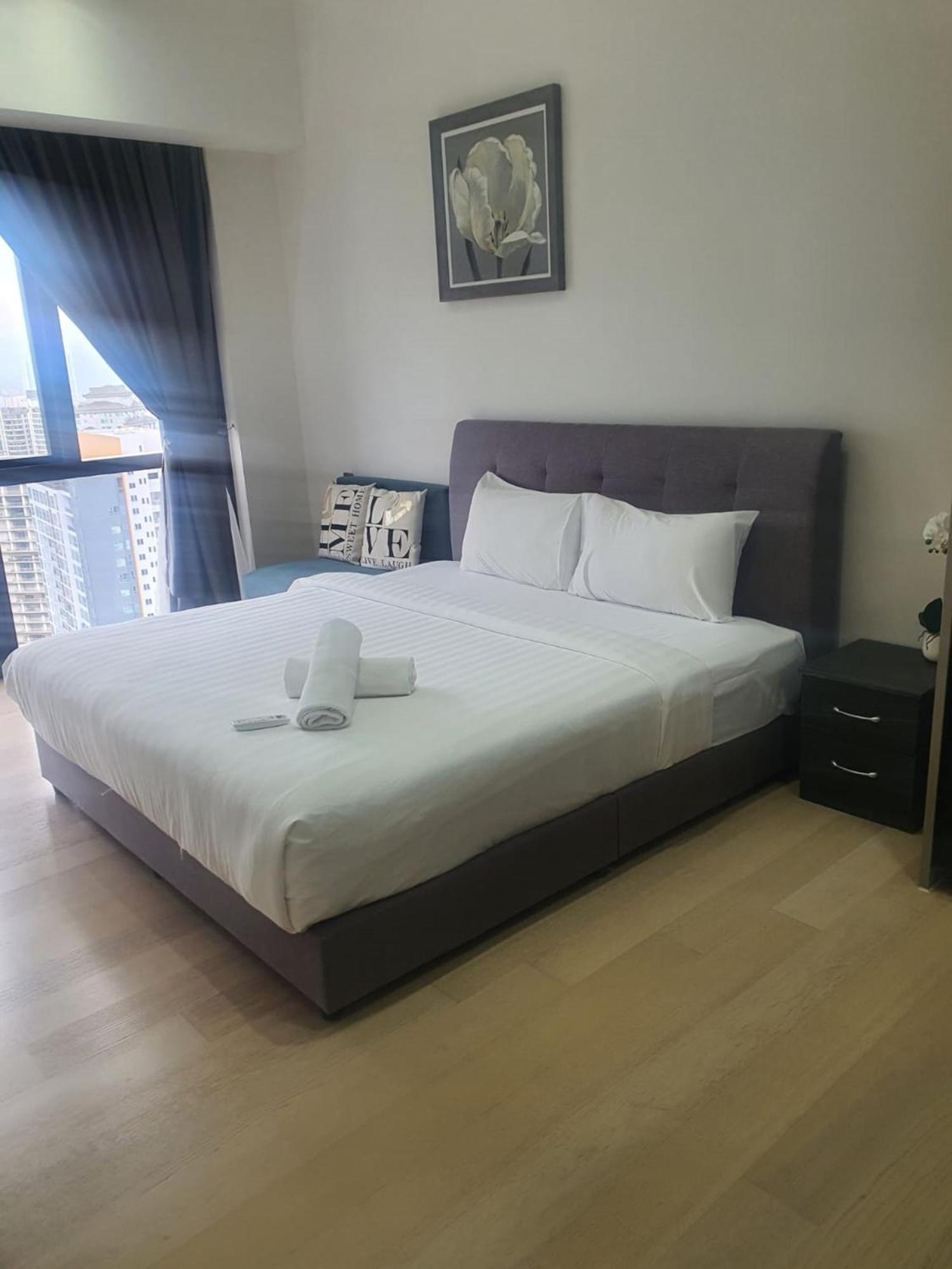 Klcc Beyond Hospitality Suites Star Куала-Лумпур Экстерьер фото